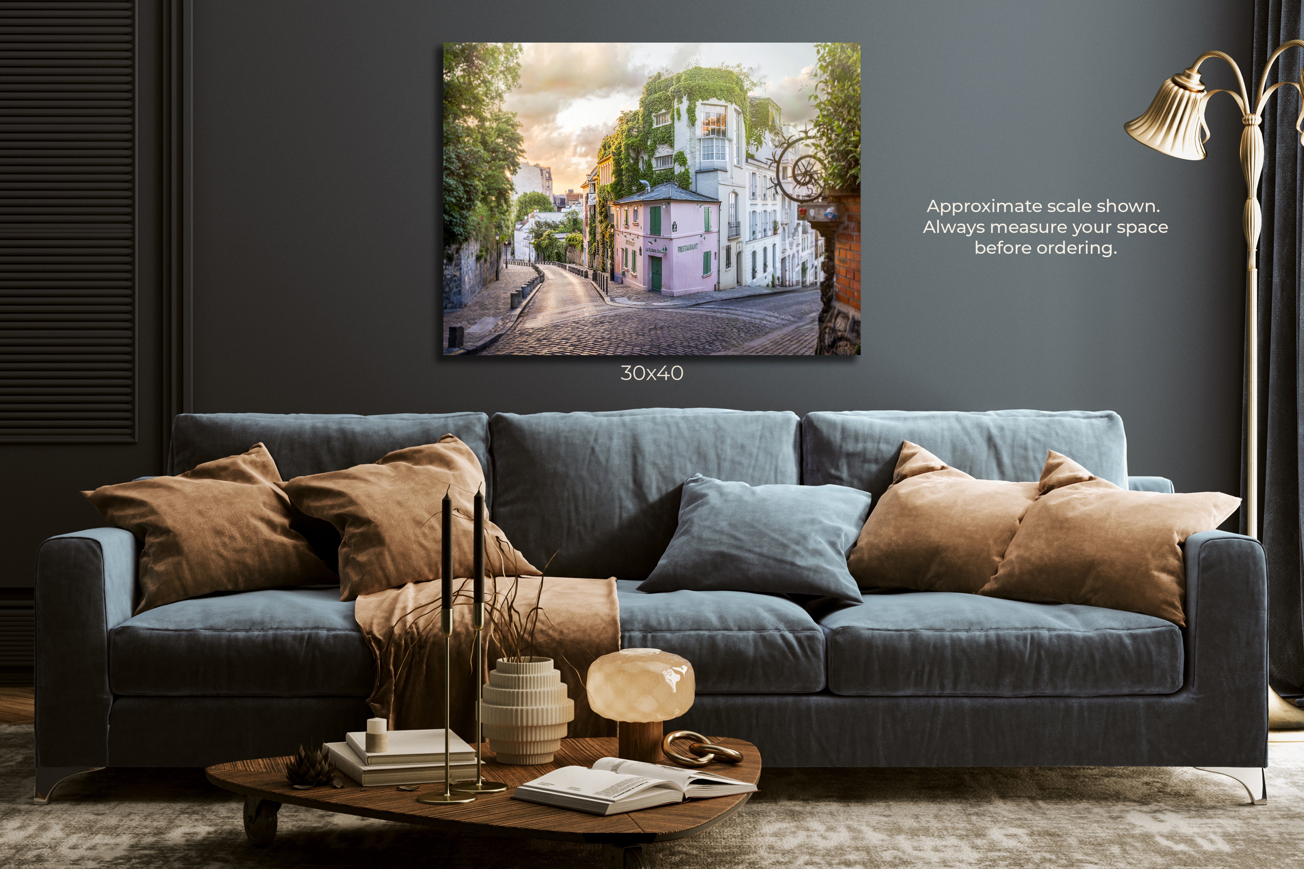 La Maison Rose at Dusk