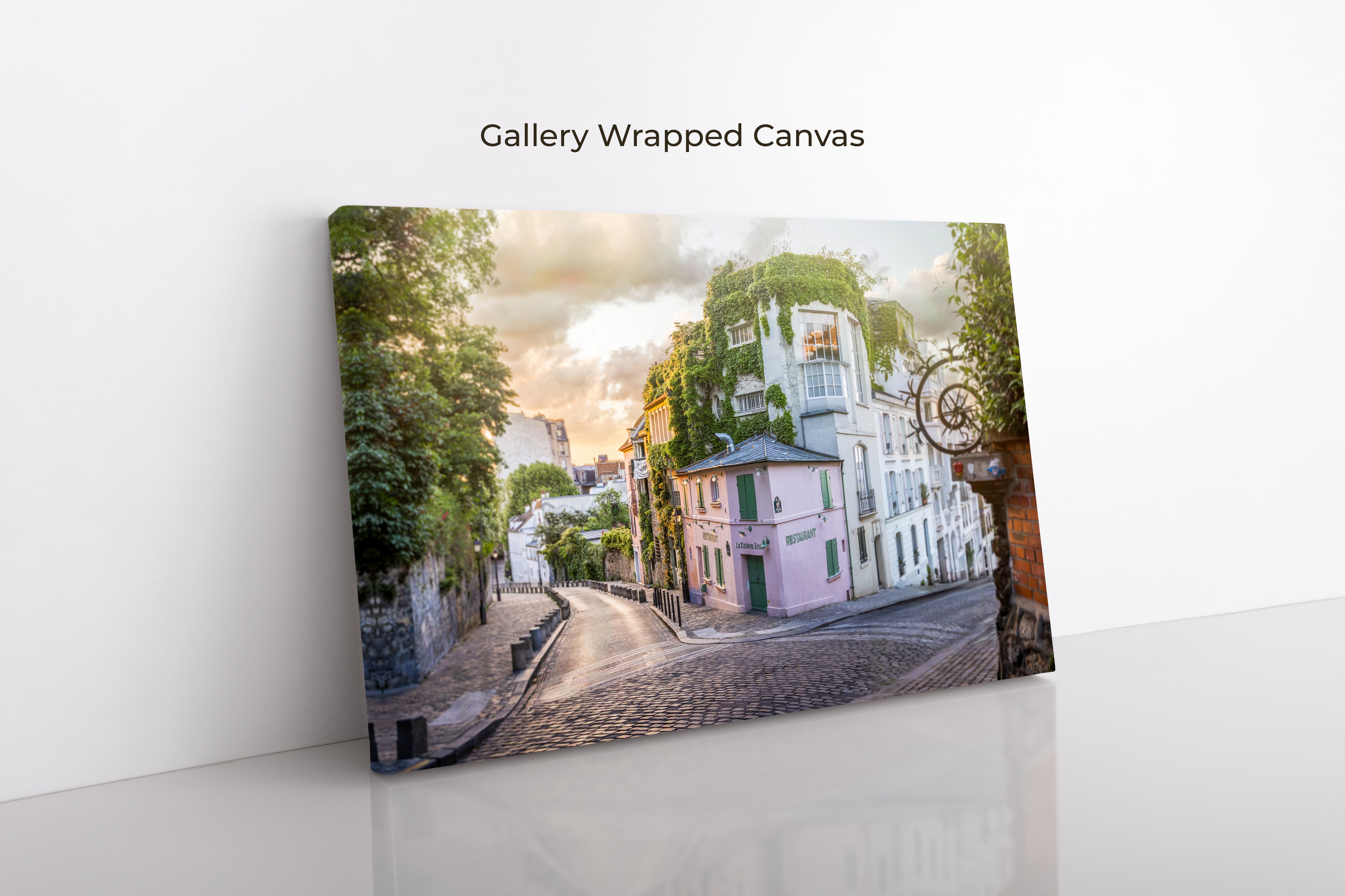 La Maison Rose at Dusk