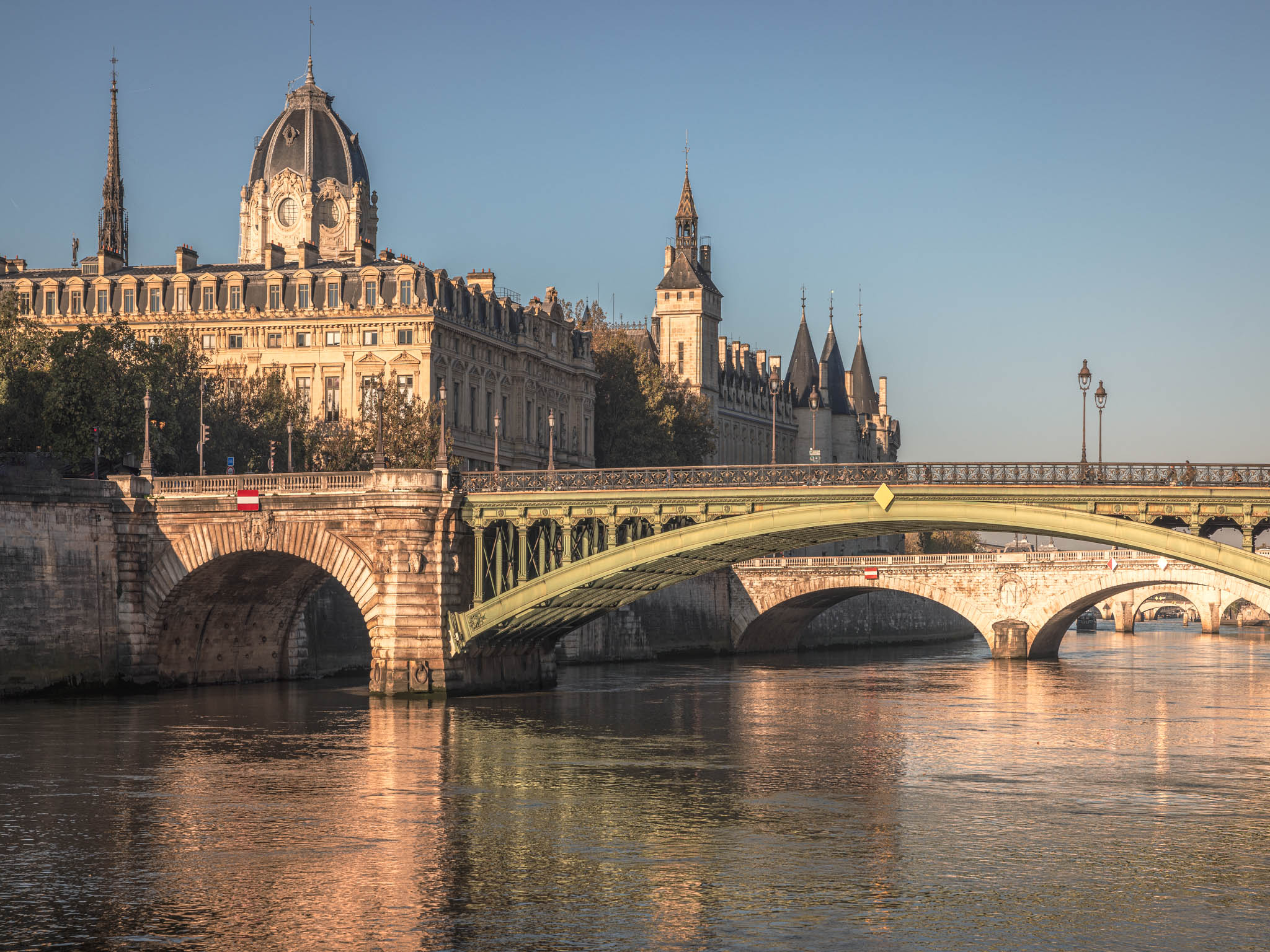 Morning Glow on the Seine